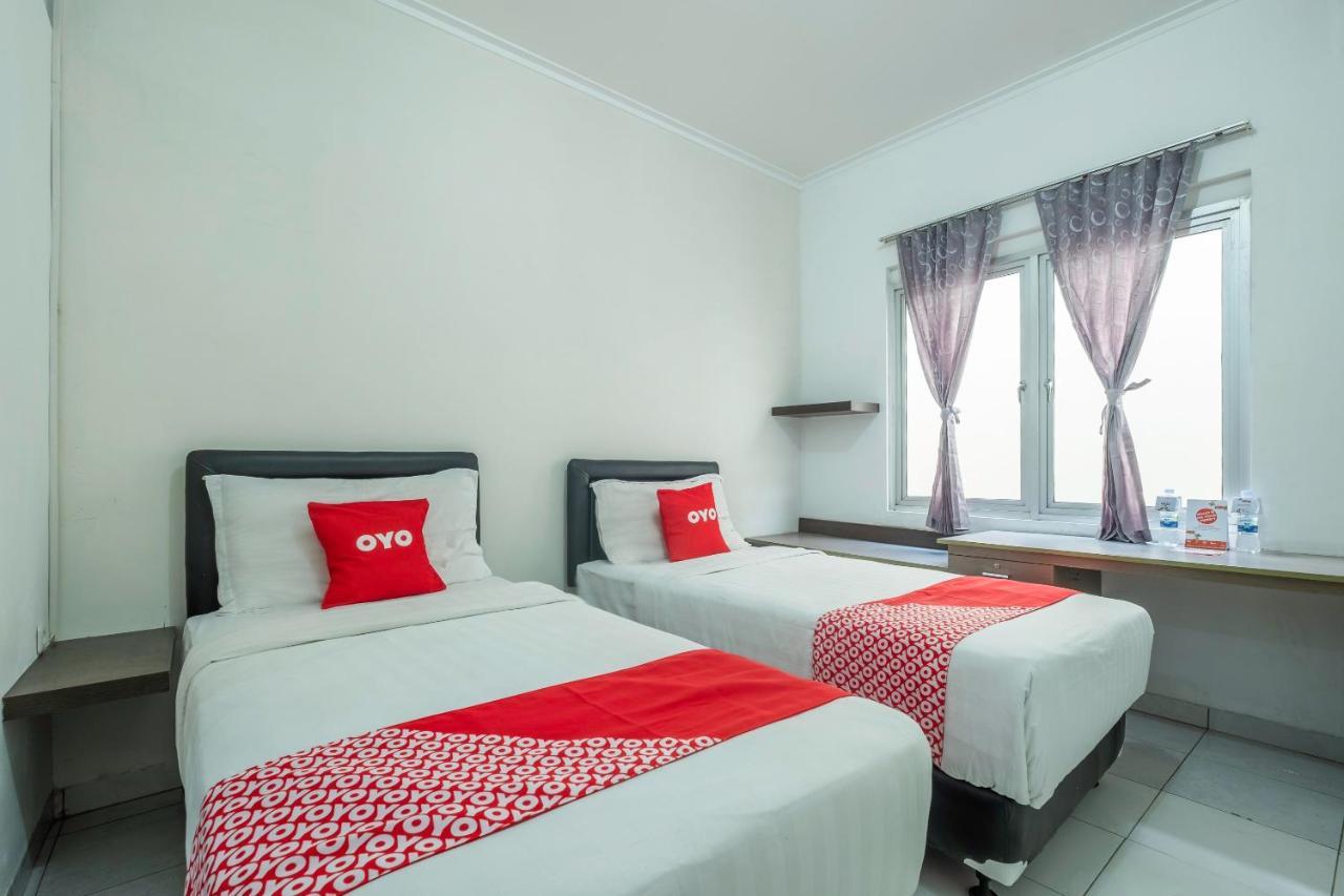 Super Oyo 1876 Fortuna Residence Bandung Exterior photo